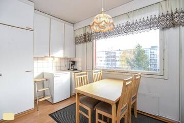 Фото номера Четырехместный номер &quot;Комфорт&quot; Гостевой дом Nipu -Beside City Center, Bus and Train Station г. Оулу 19