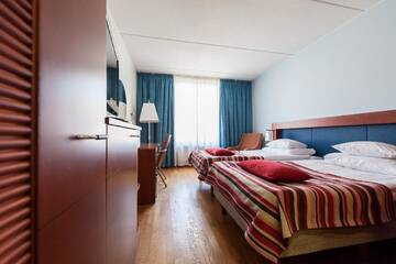 Фото номера Двухместный номер с 2 отдельными кроватями Отель Original Sokos Hotel Arina Oulu г. Оулу 7