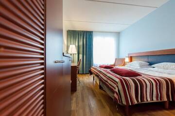 Фото номера Двухместный номер с 2 отдельными кроватями Отель Original Sokos Hotel Arina Oulu г. Оулу 6